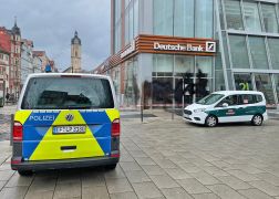 Mehrere Anschlaege Auf Bankfilialen In Jena 00010